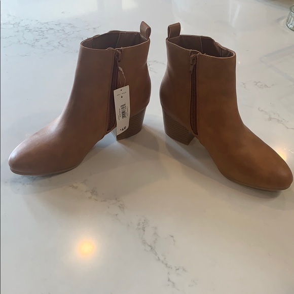 Joe fresh booties - Picture 2 of 6